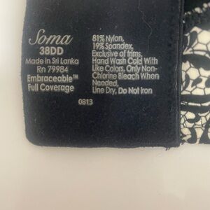 SOMA Embraceable full coverage bra. Size 38DD